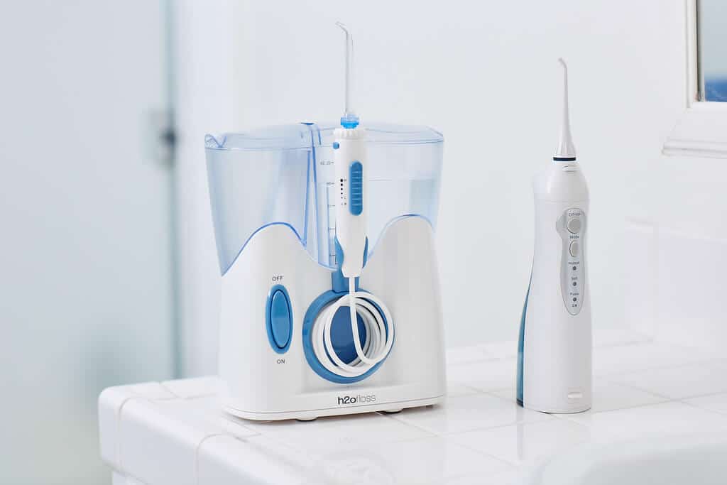 The 10 Best Water Flossers Of 2020 {Buyer's Guide} OveReview